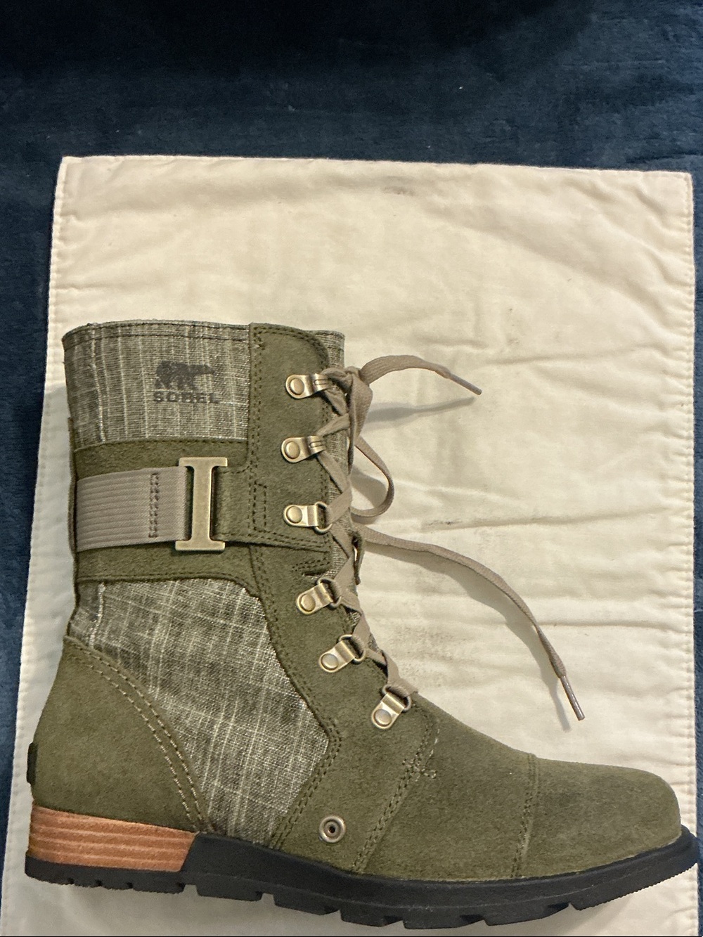 Sorel Olive Green Lace-Up Women's Combat Boot with Strap